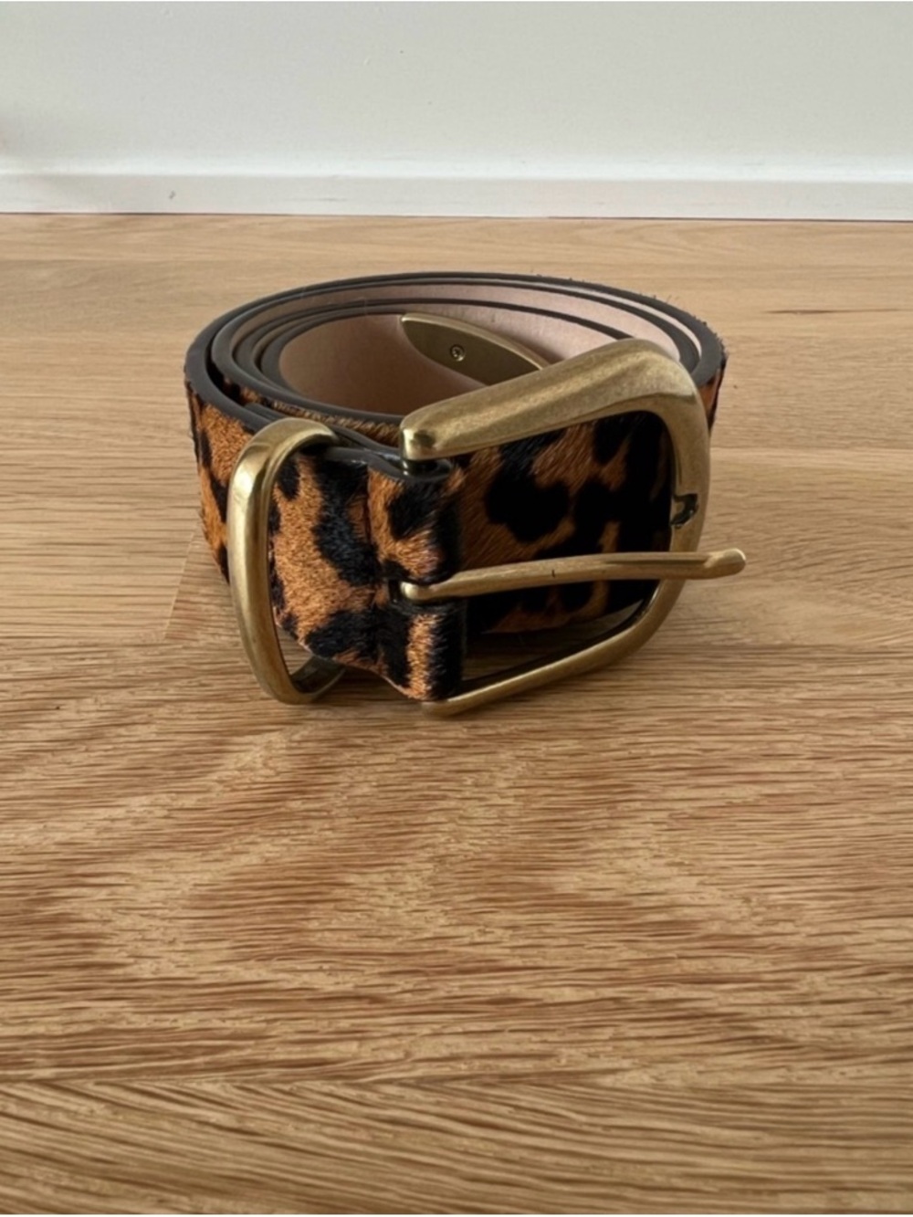 NWOT B-Low The Belt Hair Calf Leopard Print Belt with Gold-Tone Buckle - Picture 4 of 5